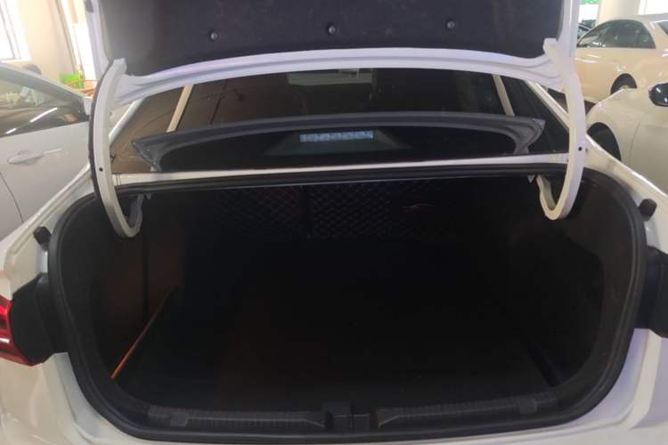 Used Volkswagen Bora 2021 1.5L Automatic Elite Smart Connect Edition Trunk