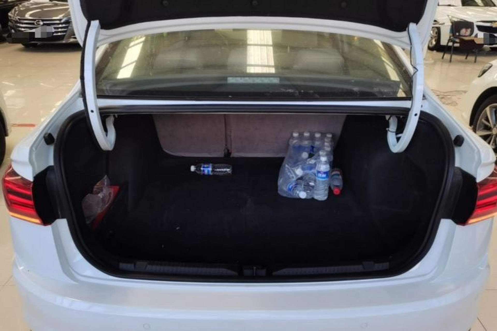 Used Volkswagen Bora 2021 1.5L Automatic Fashionable Smart Connectivity Version Trunk