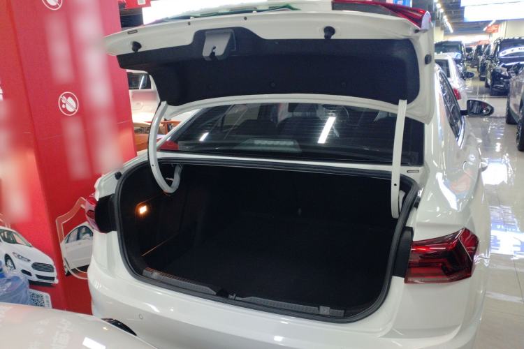 Used Volkswagen Bora 2021 1.5L Automatic Comfort Smart Connect Edition Trunk