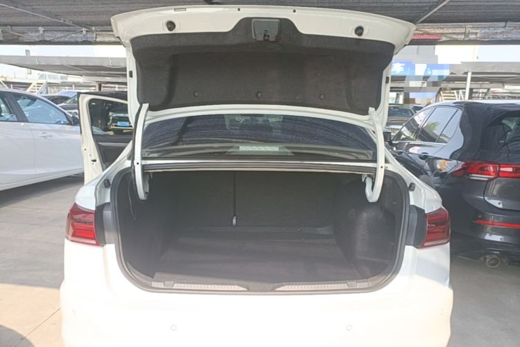 Used Volkswagen Bora 2021 1.5L Automatic Fashionable Smart Connectivity Version Trunk