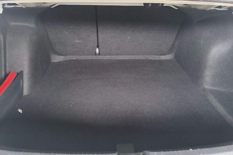 Used Volkswagen Bora 2021 1.5L Automatic Elite Smart Connect Edition Trunk
