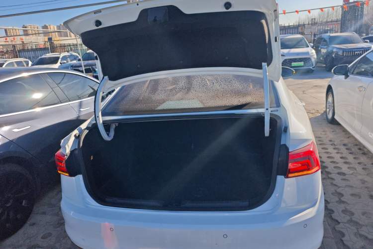 Used Volkswagen Bora 2021 1.5L Automatic Comfort Smart Connect Edition Trunk