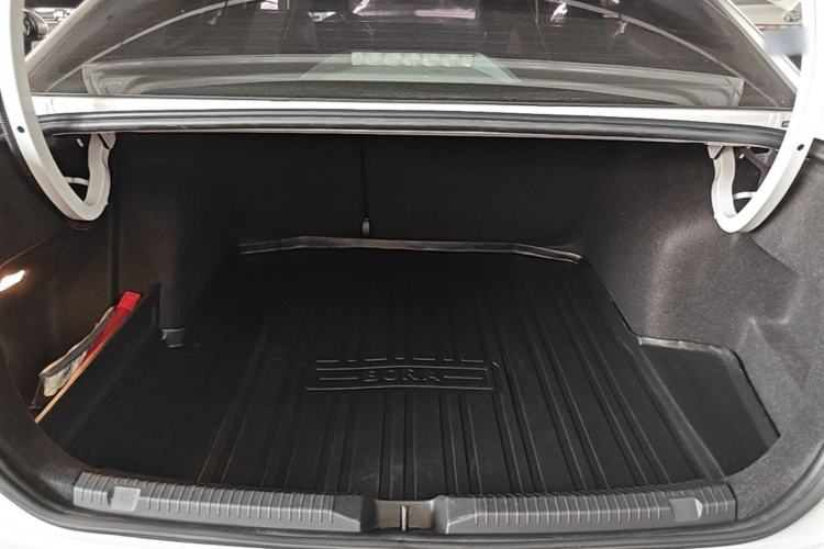 Used Volkswagen Bora 2021 1.5L Automatic Elite Smart Connect Edition Trunk