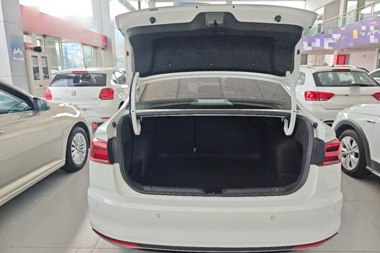 Used Volkswagen Bora 2021 1.5L Automatic Comfort Smart Connect Edition Trunk