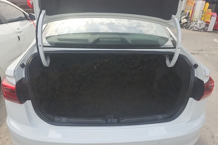 Used Volkswagen Bora 2021 1.5L Automatic Comfort Smart Connect Edition Trunk