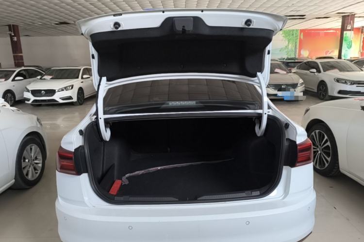 Used Volkswagen Bora 2021 1.5L Automatic Fashionable Smart Connectivity Version Trunk