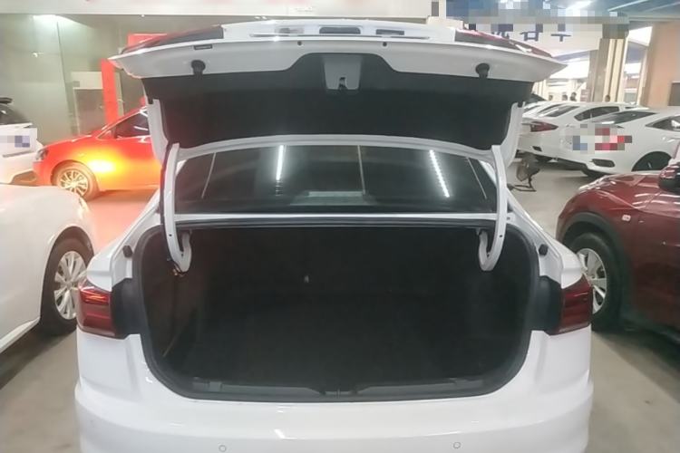 Used Volkswagen Bora 2021 1.5L Automatic Fashionable Smart Connectivity Version Trunk