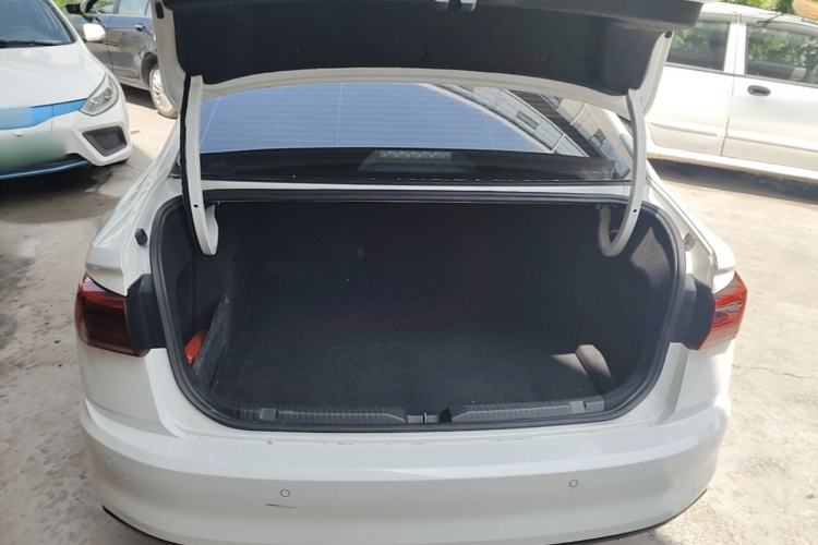 Used Volkswagen Bora 2021 1.5L Automatic Comfort Smart Connect Edition Trunk