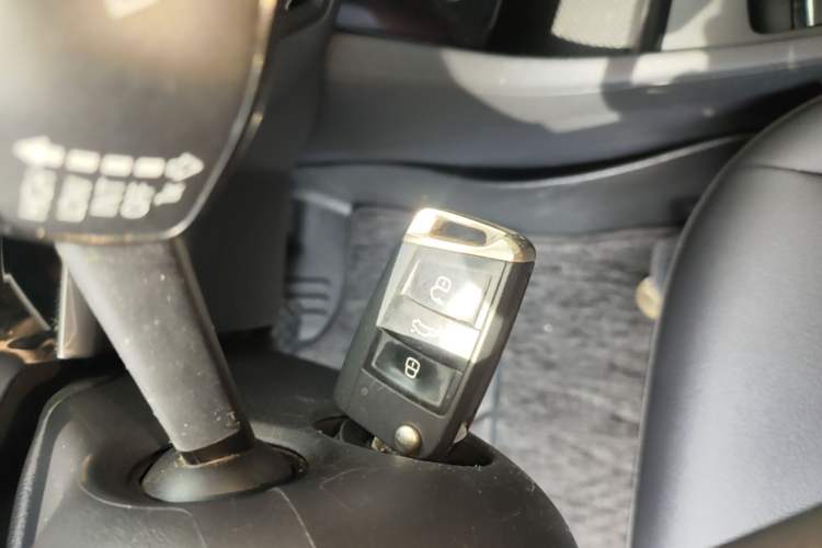 Used Volkswagen Bora 2021 1.5L Automatic Comfort Smart Connect Edition Vehicle Key