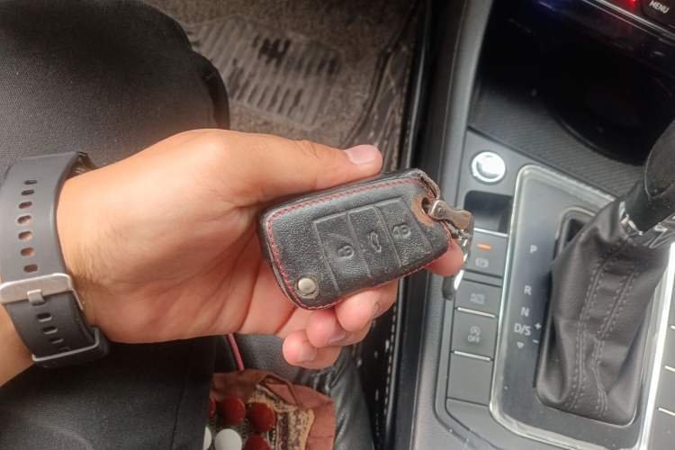 Used Volkswagen Bora 2021 1.5L Automatic Elite Smart Connect Edition Vehicle Key