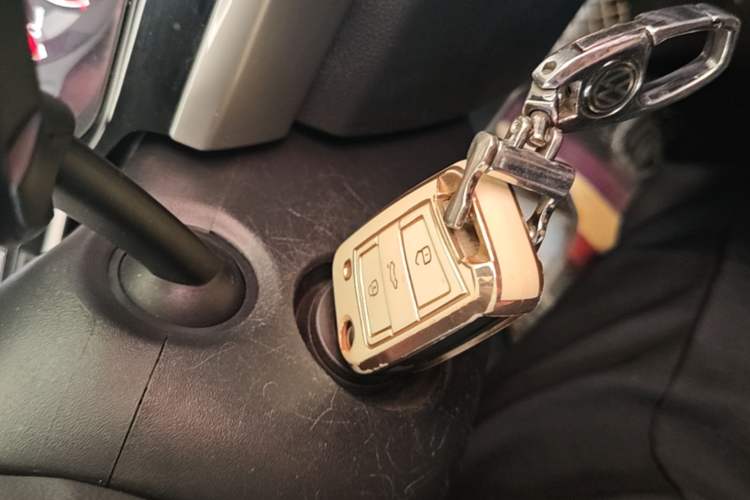 Used Volkswagen Bora 2021 1.5L Automatic Fashionable Smart Connectivity Version Vehicle Key