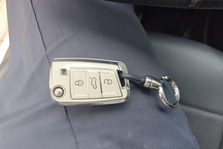 Used Volkswagen Bora 2021 1.5L Automatic Comfort Smart Connect Edition Vehicle Key