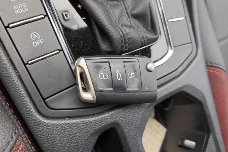 Used Volkswagen Bora 2021 1.5L Automatic Elite Smart Connect Edition Vehicle Key