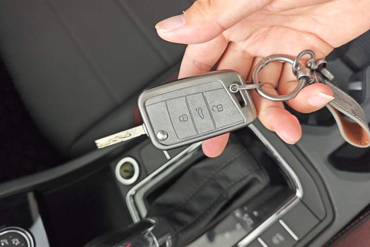 Used Volkswagen Bora 2021 1.5L Automatic Comfort Smart Connect Edition Vehicle Key