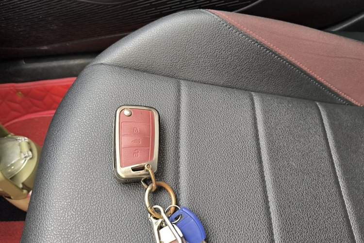 Used Volkswagen Bora 2021 1.5L Automatic Elite Smart Connect Edition Vehicle Key