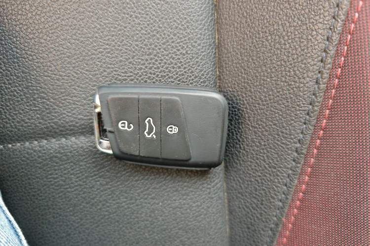 Used Volkswagen Bora 2021 1.5L Automatic Comfort Smart Connect Edition Vehicle Key