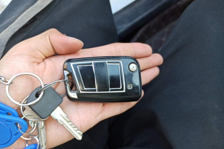 Used Volkswagen Bora 2021 1.5L Automatic Elite Smart Connect Edition Vehicle Key