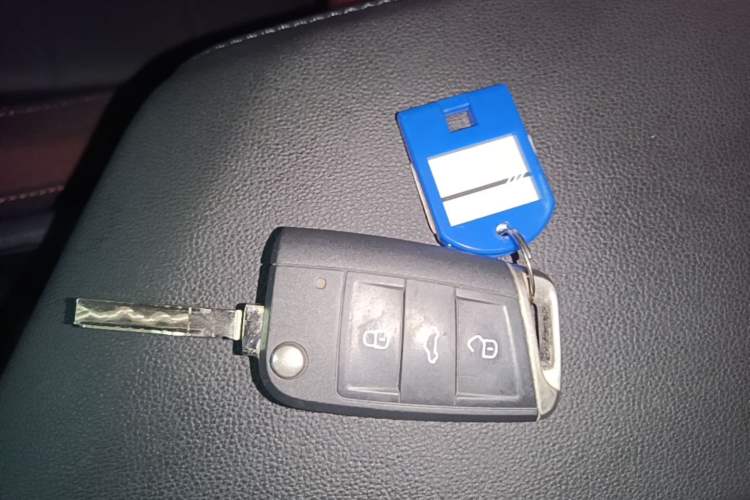 Used Volkswagen Bora 2021 1.5L Automatic Comfort Smart Connect Edition Vehicle Key