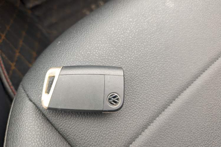 Used Volkswagen Bora 2021 1.5L Automatic Elite Smart Connect Edition Vehicle Key