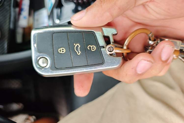 Used Volkswagen Bora 2021 280TSI DSG Elite Smart Connectivity Version Vehicle Key