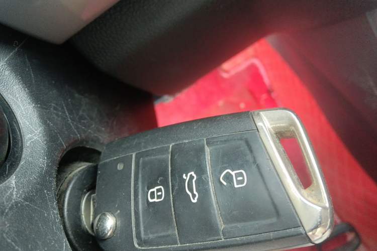 Used Volkswagen Bora 2021 1.5L Automatic Fashionable Smart Connectivity Version Vehicle Key