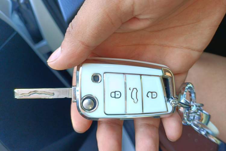 Used Volkswagen Bora 2021 1.5L Automatic Fashionable Smart Connectivity Version Vehicle Key
