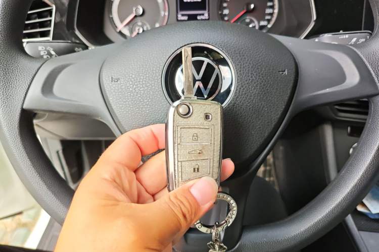 Used Volkswagen Bora 2021 1.5L Automatic Fashionable Smart Connectivity Version Vehicle Key