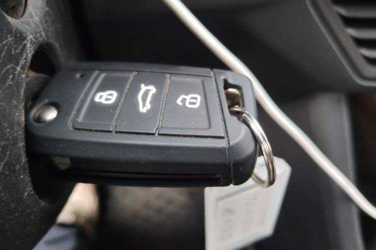 Used Volkswagen Bora 2021 1.5L Automatic Comfort Smart Connect Edition Vehicle Key