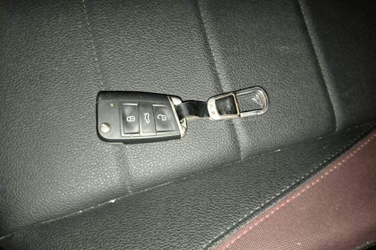 Used Volkswagen Bora 2021 280TSI DSG Elite Smart Connectivity Version Vehicle Key
