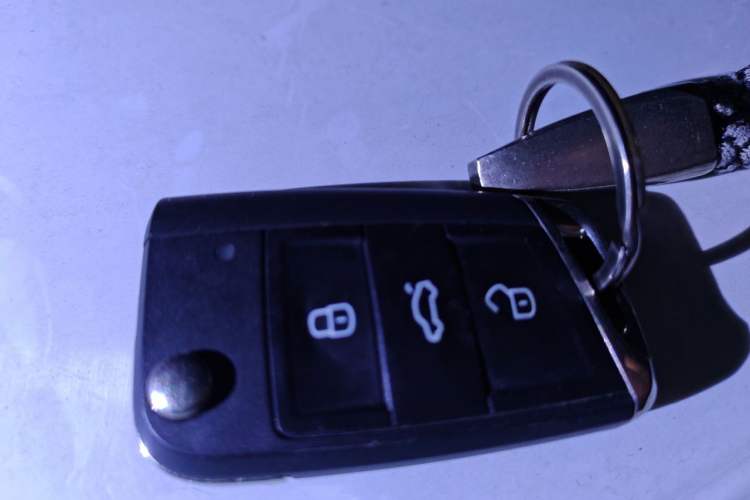 Used Volkswagen Bora 2021 1.5L Automatic Comfort Smart Connect Edition Vehicle Key