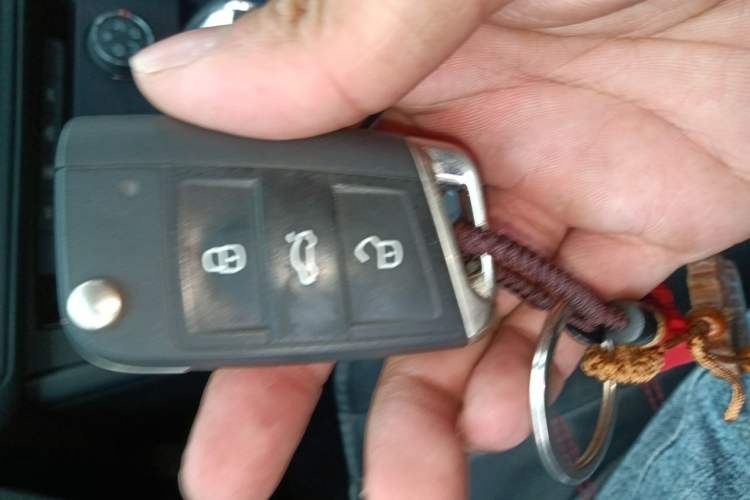 Used Volkswagen Bora 2021 1.5L Automatic Fashionable Smart Connectivity Version Vehicle Key