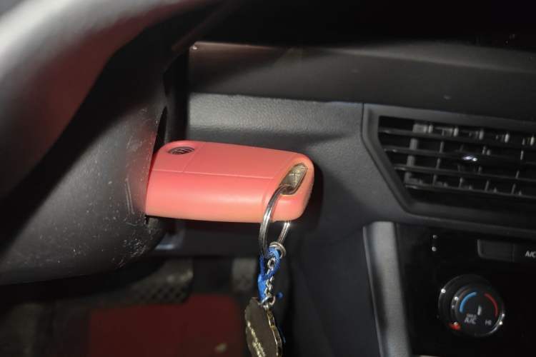 Used Volkswagen Bora 2021 1.5L Automatic Comfort Smart Connect Edition Vehicle Key