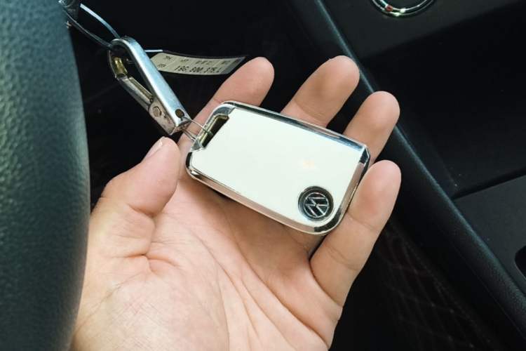 Used Volkswagen Bora 2021 1.5L Automatic Fashionable Smart Connectivity Version Vehicle Key