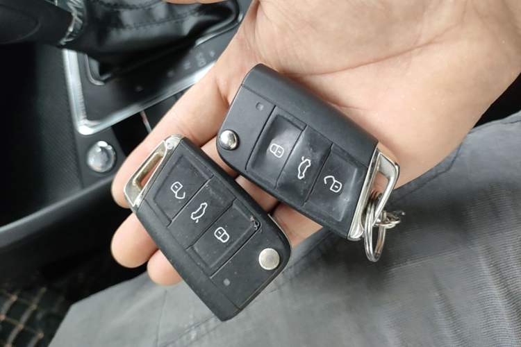 Used Volkswagen Bora 2021 1.5L Automatic Elite Smart Connect Edition Vehicle Key