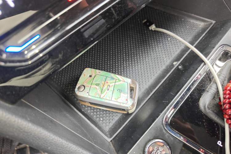 Used Volkswagen Bora 2021 1.5L Automatic Elite Smart Connect Edition Vehicle Key