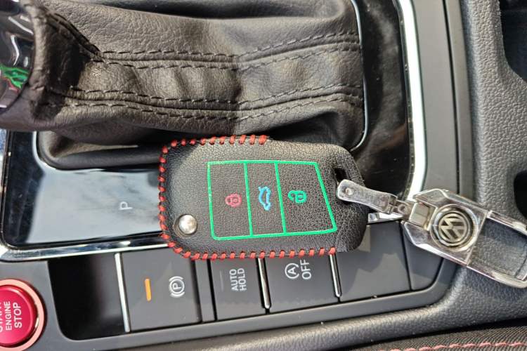 Used Volkswagen Bora 2021 1.5L Automatic Elite Smart Connect Edition Vehicle Key