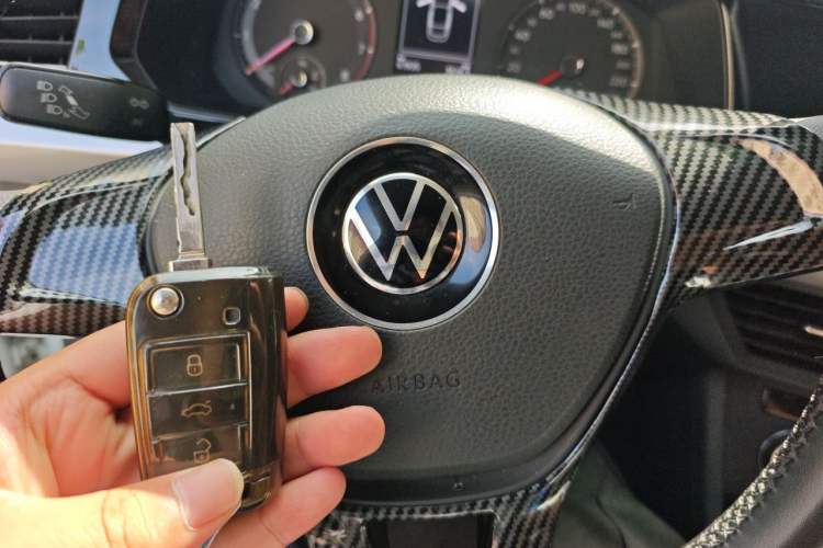 Used Volkswagen Bora 2021 1.5L Automatic Fashionable Smart Connectivity Version Vehicle Key