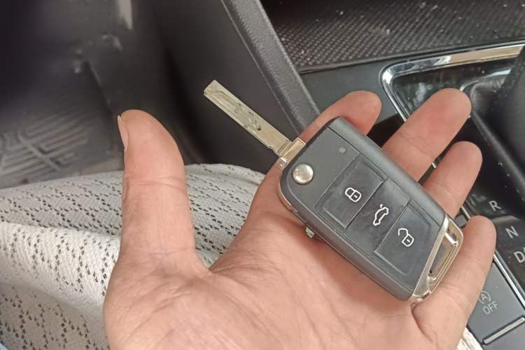 Used Volkswagen Bora 2021 1.5L Automatic Comfort Smart Connect Edition Vehicle Key