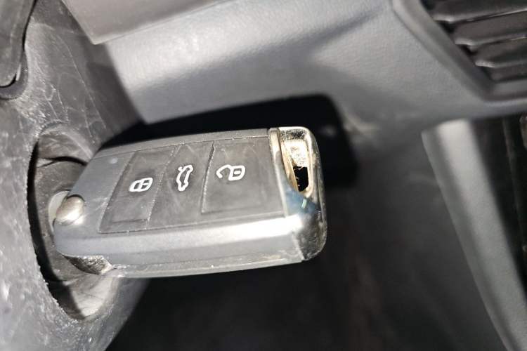 Used Volkswagen Bora 2021 1.5L Automatic Comfort Smart Connect Edition Vehicle Key