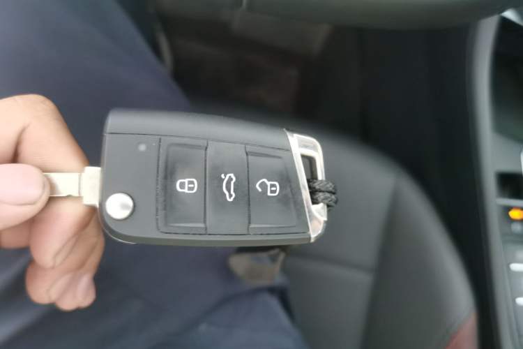 Used Volkswagen Bora 2021 1.5L Automatic Comfort Smart Connect Edition Vehicle Key
