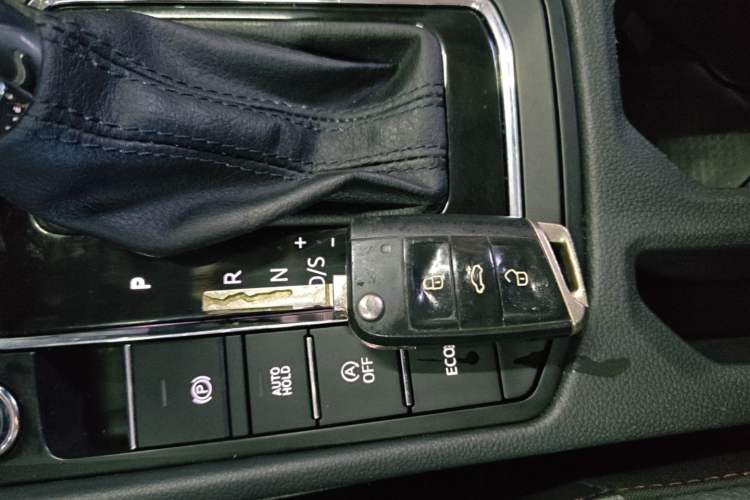 Used Volkswagen Bora 2021 280TSI DSG Elite Smart Connectivity Version Vehicle Key