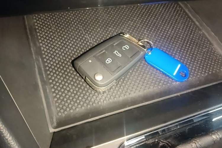 Used Volkswagen Bora 2021 280TSI DSG Elite Smart Connectivity Version Vehicle Key