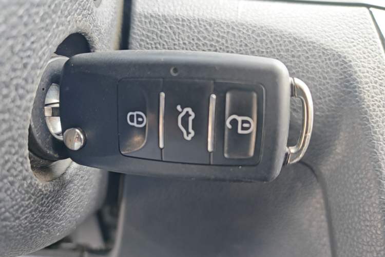 Used Volkswagen Bora 2021 1.5L Automatic Fashionable Smart Connectivity Version Vehicle Key