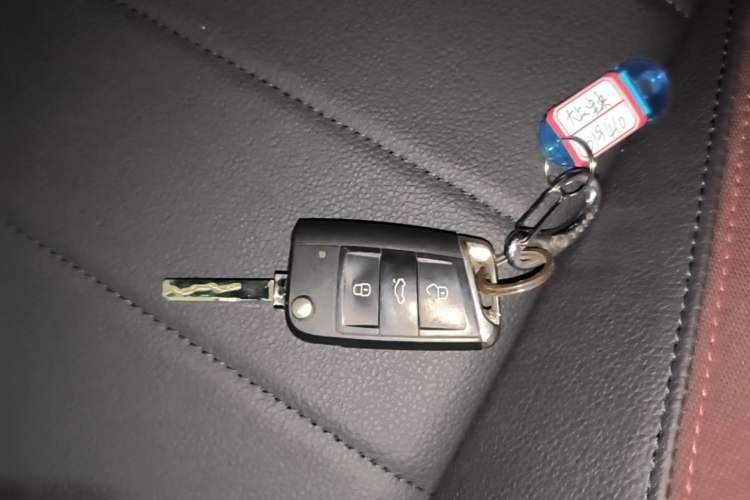 Used Volkswagen Bora 2021 200TSI DSG Elite Smart Connectivity Version Vehicle Key
