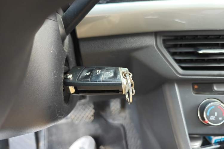 Used Volkswagen Bora 2021 1.5L Automatic Fashionable Smart Connectivity Version Vehicle Key