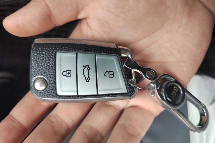 Used Volkswagen Bora 2021 280TSI DSG Elite Smart Connectivity Version Vehicle Key