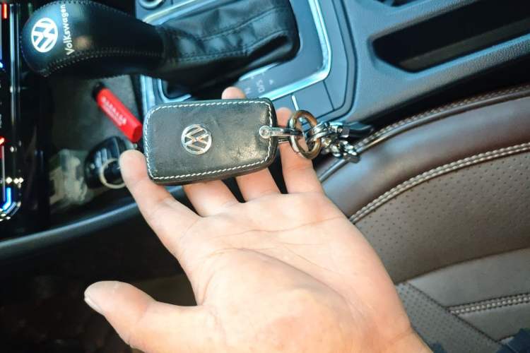 Used Volkswagen Bora 2021 1.5L Automatic Elite Smart Connect Edition Vehicle Key