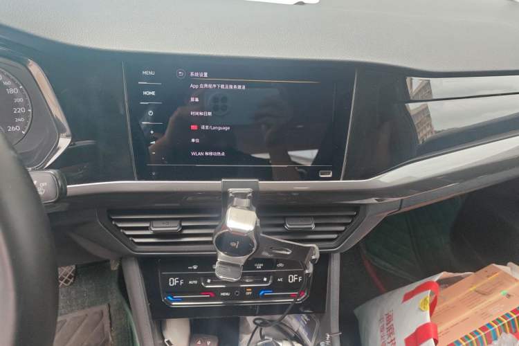 Used Volkswagen Bora 2021 1.5L Automatic Elite Smart Connect Edition Audio And AC Panel
