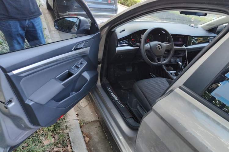 Used Volkswagen Bora 2021 1.5L Automatic Fashionable Smart Connectivity Version Driver Seat