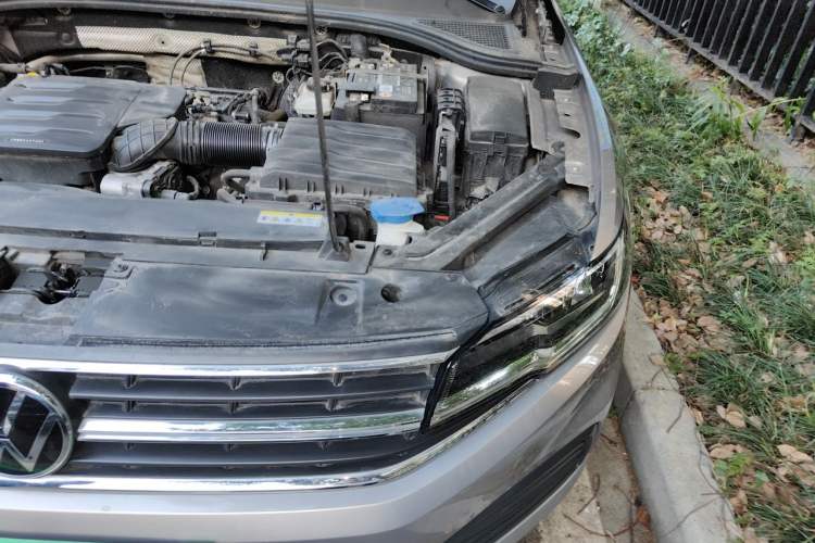 Used Volkswagen Bora 2021 1.5L Automatic Fashionable Smart Connectivity Version Engine Bay Left